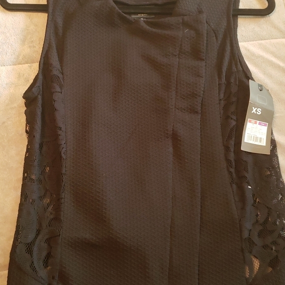 Mossimo Supply Co. Tops - Mossimo black vest top xs Hp🔥🔥🔥